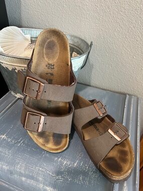 Birkenstock Brown ARIZONA Sandals KIDS Sz 33